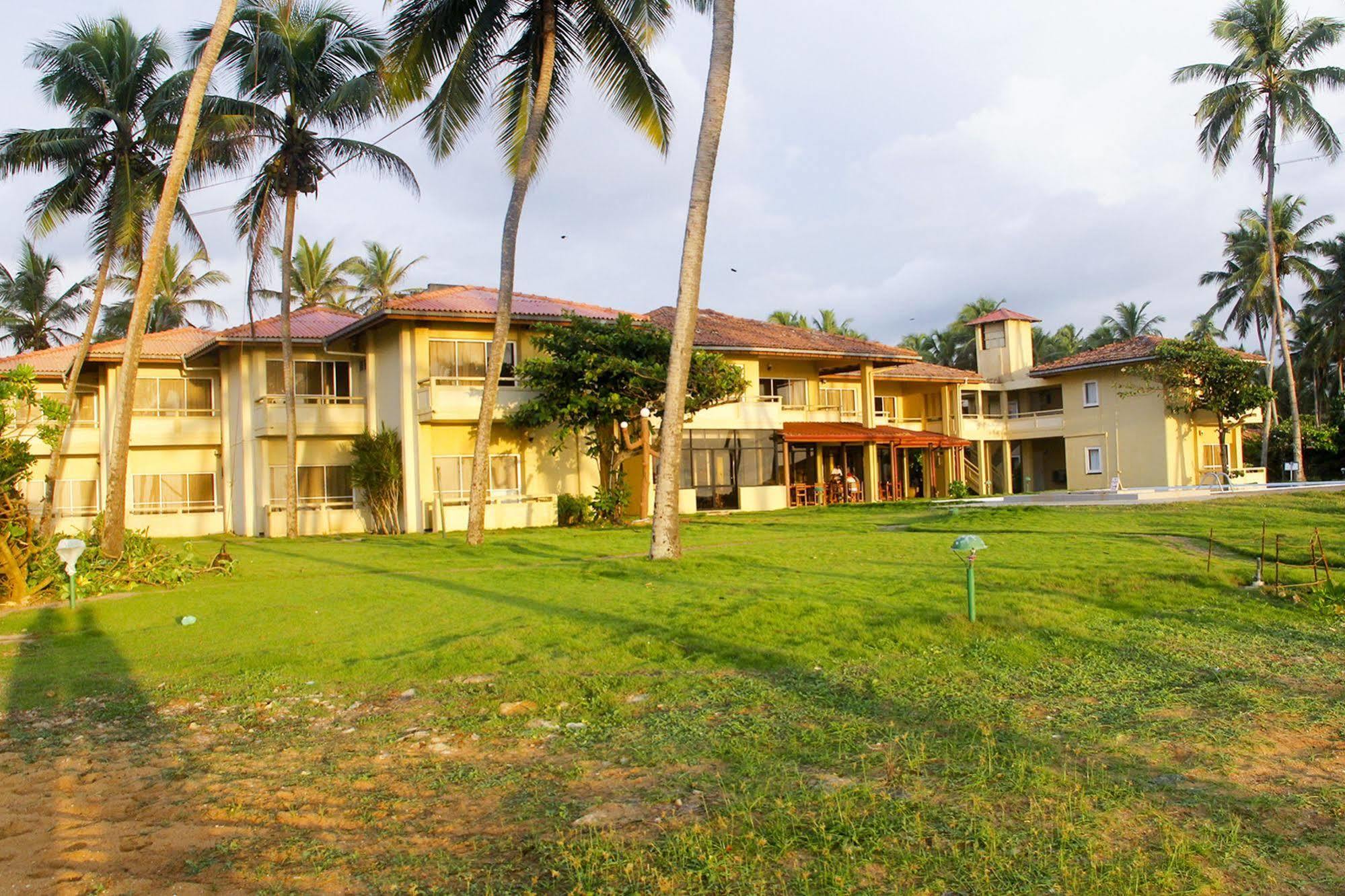 Sanmali Beach Hotel Marawila Exteriér fotografie